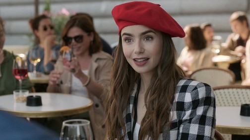 Az rejtély, miért jelölték Lily Collinst a Goldel Globe-on, de szettjével minden díjat megnyert volna