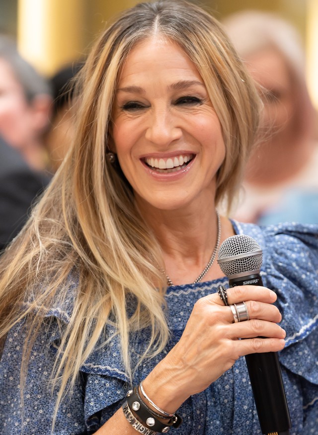 12 sztár, aki balkezes