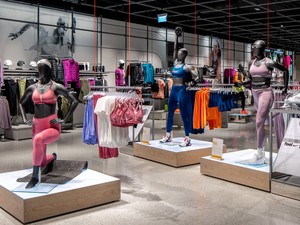 Európában egyedülálló Nike márkabolt nyílt a Westendben