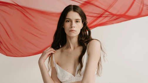 A női test ritmusa a legnagyobb erőforrásunk lehet – így működhetsz együtt hatékonyan a ciklusoddal