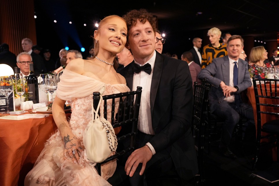 Csak úgy izzott köztük a levegő