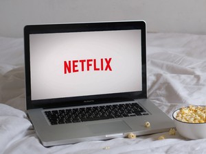 Hidegzuhany: Ettől a hónaptól már ennyit kell fizetned a Netflix előfizetésedért a megszokott ár helyett