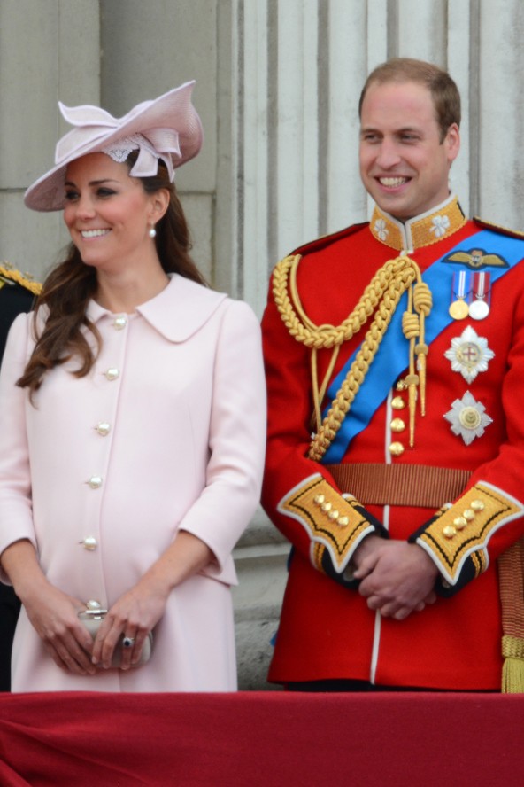 Kate és Vilmos utolsó hivatalos programjukon a szülés előtt