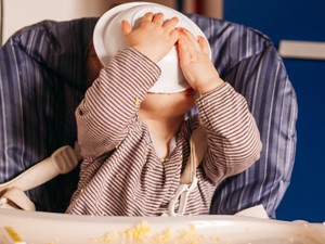 Nem mindig a fogzás az oka: A glutén is kínozhatja a babádat - Ezekre a jelekre figyelj!