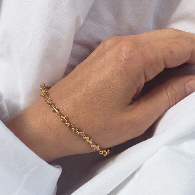 Ékszerek független, erős nőknek