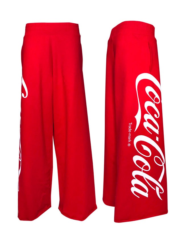 Keresd a Sugarbird exkluzív pólóját a GLAMOUR-napokon! A Coca-Cola kollekció is 20% kedvezménnyel ekkor debütál