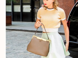 Taylor Swift tökéletes vintázs összeállításban