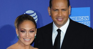 Jennifer Lopez sosem viselt még ennyire hercegnős ruhát a vörös szőnyegen