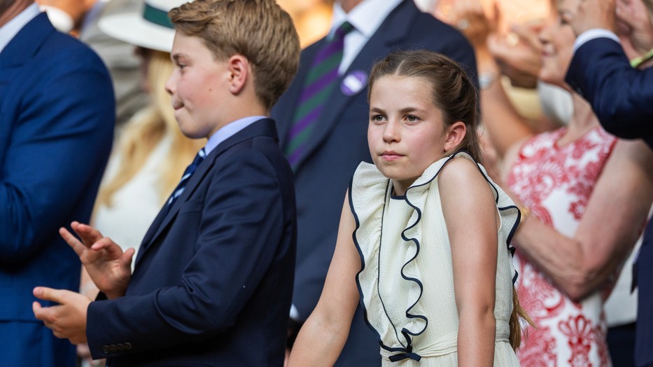 Az alattvalók szerint Sarolta hercegnő le sem tagadhatná, mennyire hasonlít nagymamájára, Erzsébet királynőre