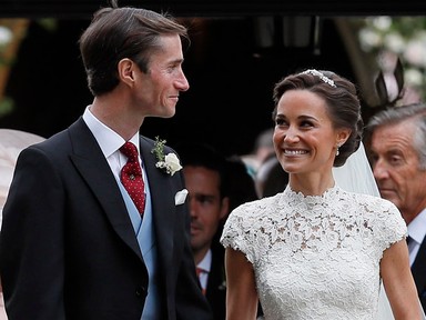 Három hónappal a szülés után Pippa Middleton szenzációs formában bikiniben