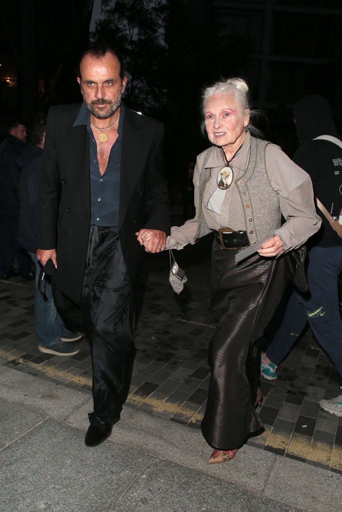 Andreas Kronthaler és Vivienne Westwood szerelmét nem akadályozhatták meg a társadalmi konvenciók. 25 áv korkülönbséggel is tökéletesen boldogok voltak