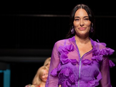 Tóth Vera és Király Linda modellként tündököltek, Görög Zita pedig csak úgy ragyogott a Viktoria Varga kifutóján