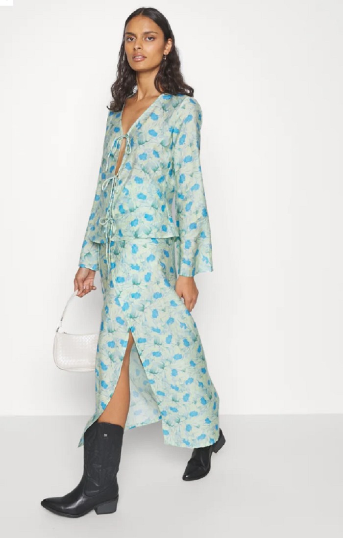 Résumé OLIARS SKIRT átlapolós szoknya