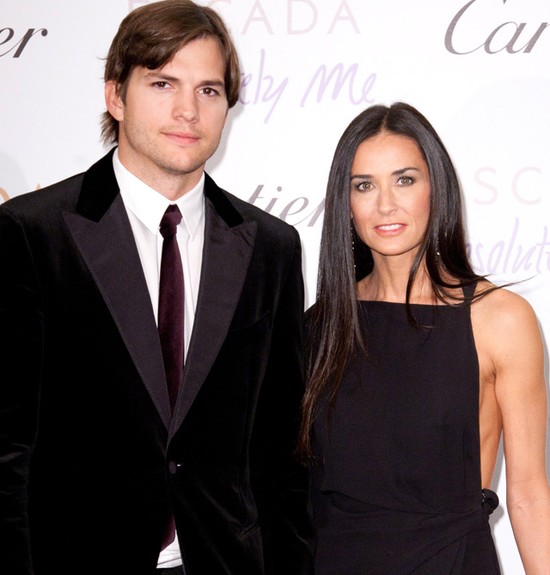 Ashton Kutcher-t mélyen megrázta válása Demi Moore-ral! Így dolgozta fel a történteket...