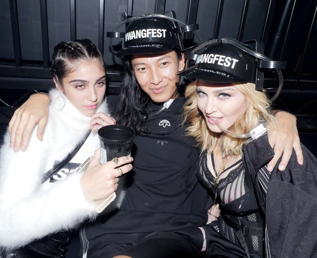 madonna, lourdes, alexander wang, adidas, new yorki divathét, divathét, bemutató, fűző