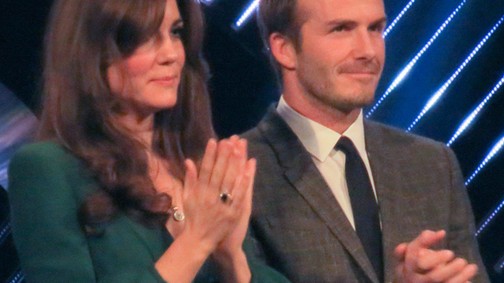A kórház után David Beckham oldalán tért vissza a terhes Kate Middleton