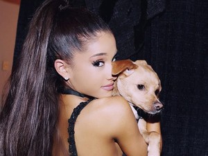 Hihetetlenül cuki: Ariana Grande sosem látott videót osztott meg magáról!