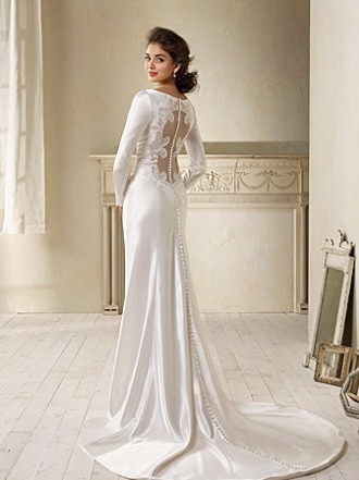 Íme az Alfred Angelo változat, Fotó: AlfredAngelo.com