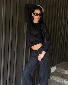 Amelia Gray topmodell a Falconeri kollekciójában