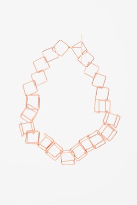 Nyaklánc COS 14000 Ft