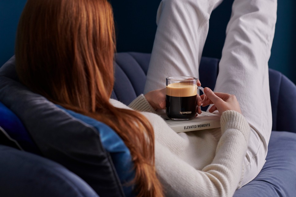 A Nespresso új kávégépe a kézműves kávézók élményét idézi meg otthonunkban