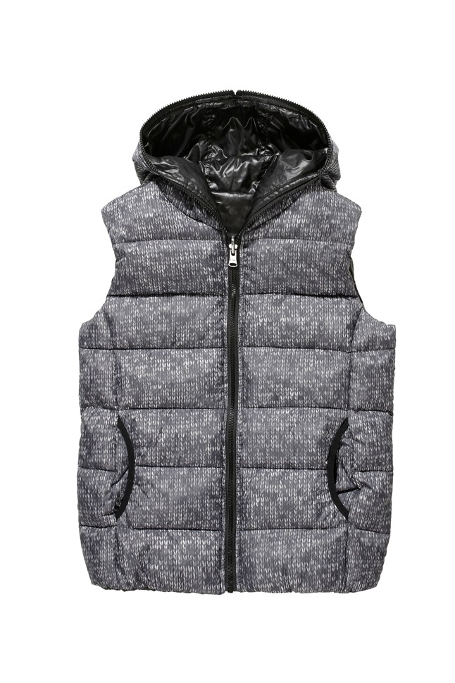 Szürke pufi mellény C&A 7590 Ft, GLAMOUR-napokon 6072 Ft