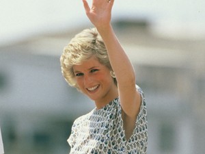 10 szett Diana hercegnétől, amit ha lekoppintasz, a legstílusosabb leszel