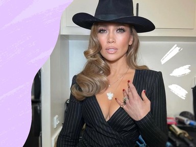 Jennifer Lopez kedvenc körömlakkját te is beszerezheted!