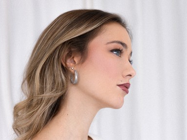 Nyerj az osztályodnak profi sminket a szalagavatótokra, hogy igazán emlékezetessé váljon számotokra!