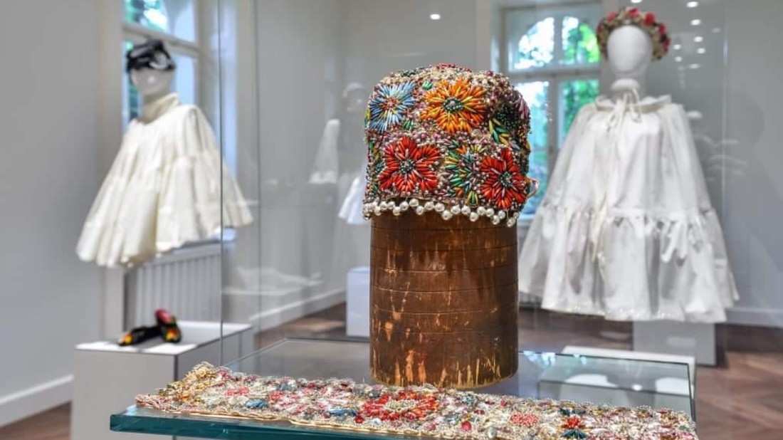 Zoób Kati divatmúzeuma esetében nem a piac kiszolgálásán van a fókusz, hanem a kultúra továbbadásán, mindezt egy izgalmas csavarral.