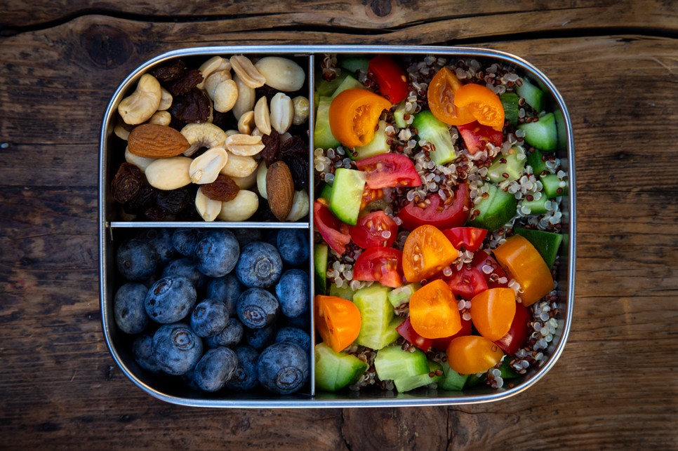 Érdemes figyelni az ORAC-értéket, amely megmutatja egy bizonyos élelmiszer, kiegészítő vagy összetevő szabad gyök pusztító és semlegesítő (antioxidáns) képességét