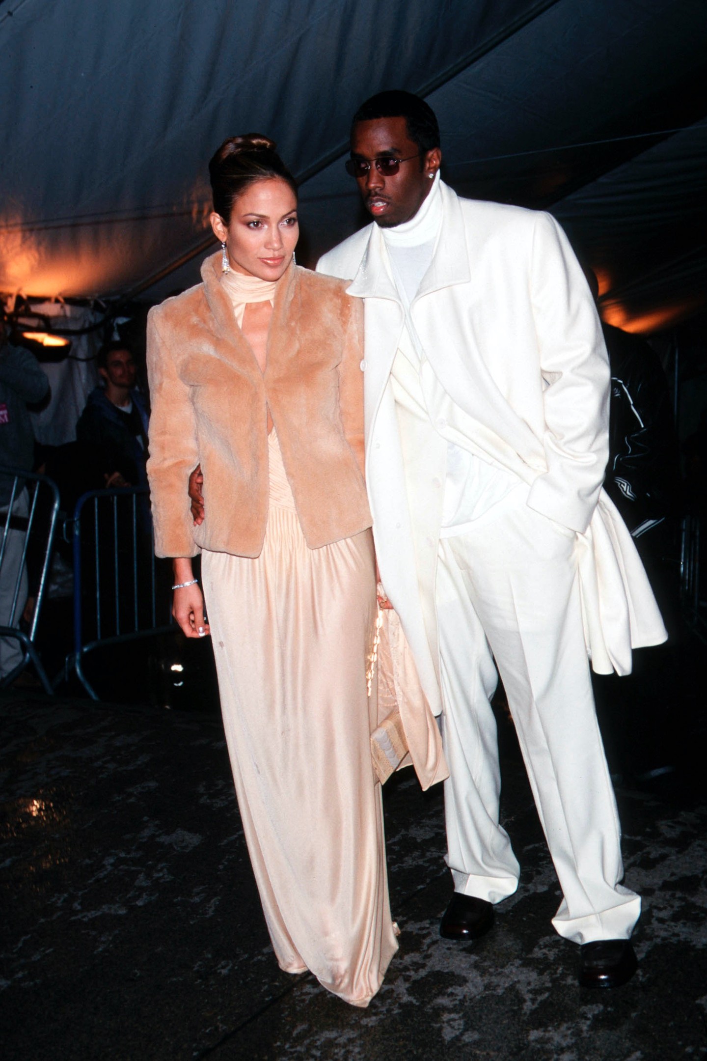 Ma már szinte hihetetlen divatpillanatok a 90-es évek Met gáláiról