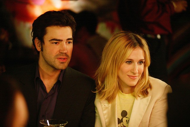 Ha párkapcsolatokról van szó, senkire se vessünk mindjárt követ vagy dinnyét, mert az ember sohasem tudhatja. Vannak, akik révbe érnek, vannak, akik kiegyeznek azzal, ami van, és vannak, akik addig keresnek, míg rá nem találnak a pillangókra.