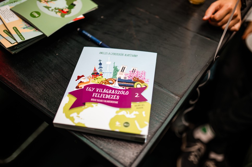 Az Alapítvány nemrég jelentette meg az Egy világraszóló felfedezés 2. – Nyelvi kalauz kalandoroknak című kötetet