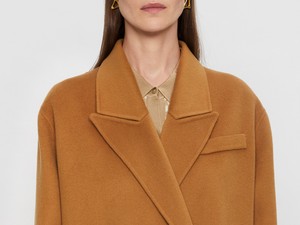 Fenntarthatóság és divat találkozása: AERON pop-up nyílt Budapesten