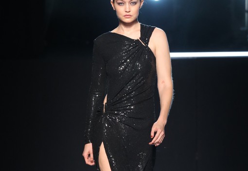 Ők aztán tudják viselni! Hírességek tetőtől talpig Michael Kors-ban