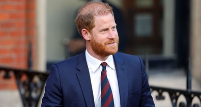 Döbbenetes: Lajos herceg 4 millió forint értékű ajándékot kapott Harry hercegtől