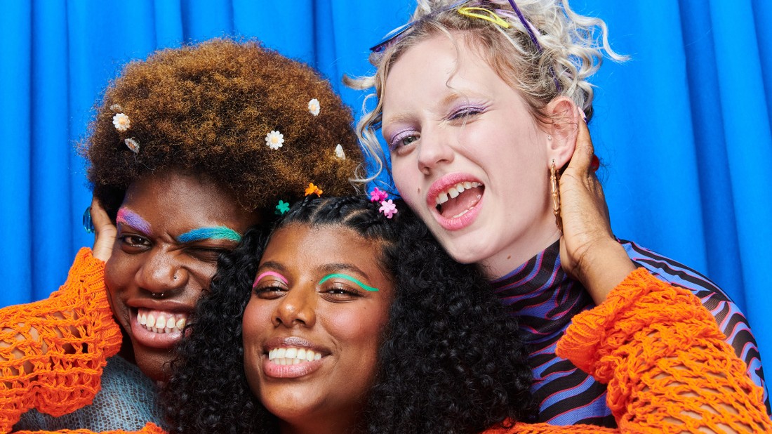 glamour barátság (2)