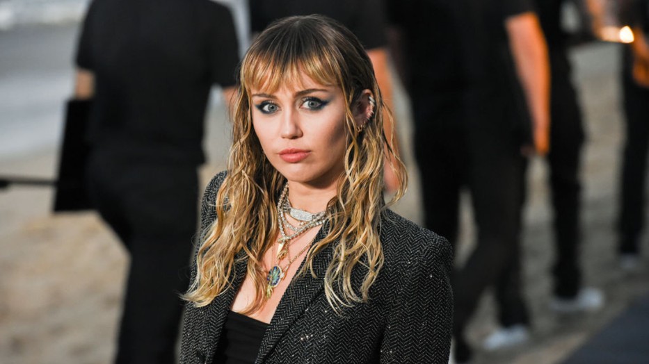 Miley Cyrus Used To Be Young című száma zseniális