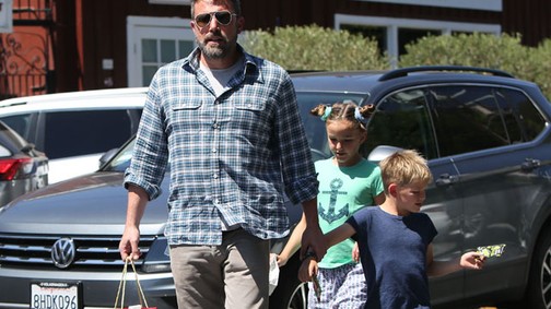 A legjobb fej apa: Ben Affleck is kért arcfestést, nem csak gyermekei