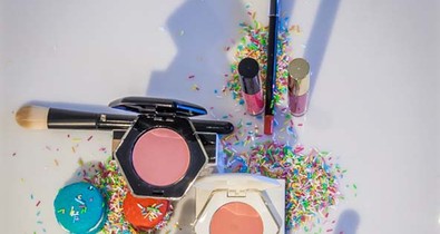 Bemutatkozik az arc divatja - szépségápolási termékekkel bővül a H&M kínálata