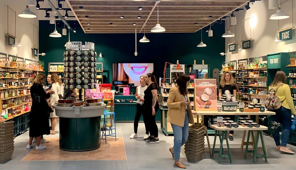 Ha nincs a közeledben The Body Shop üzlet, vagy nem érsz rá beugrani vásárolni, mostmár környezettudatosan tudsz házhoz rendelni