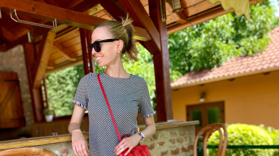 A sportos és az elegáns stílus találkozása-Tökéletesen mutat ez a szett Kingán