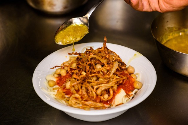 egyiptomi étel, koshari, recept, konyha, foodporn, rizs, csicseriborso