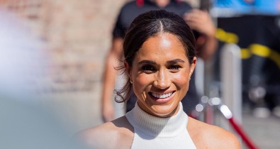 Meghan Markle a laza sikkes öltözködés mestere, ez a szett is bizonyítja
