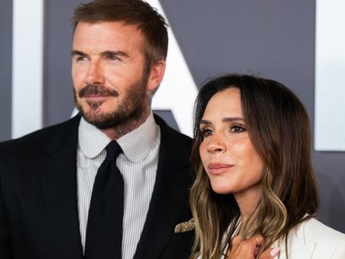 A kamerák előtt flörtölt David és Victoria Beckham, fontos apropóból fotózták a sztárpárt