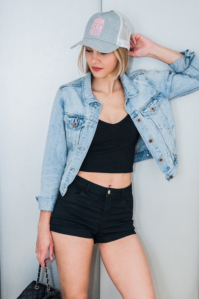 A hét legvagányabb szettjét láthatjuk Dalmától