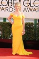 Előszeretettel visel különleges, élénk színeket: a 2014-es Golden Globe-gálán egy napságra ruhakölteményben ragyogta be az eseményt.  