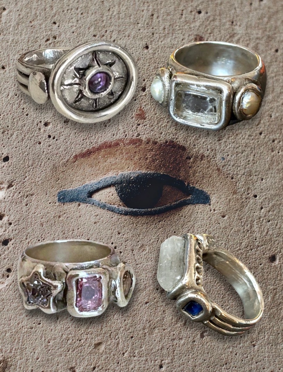 Székely Málna, a MALNA ékszermárka alapítója, az egyediséget és a minőséget helyezi előtérbe az ékszerek tervezésekor