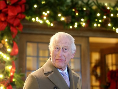 Erre senki sem számított: Fontos hagyományt tör meg idén karácsonykor Károly király